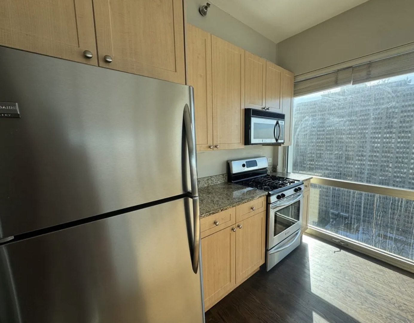 1845 S Michigan Avenue 2005