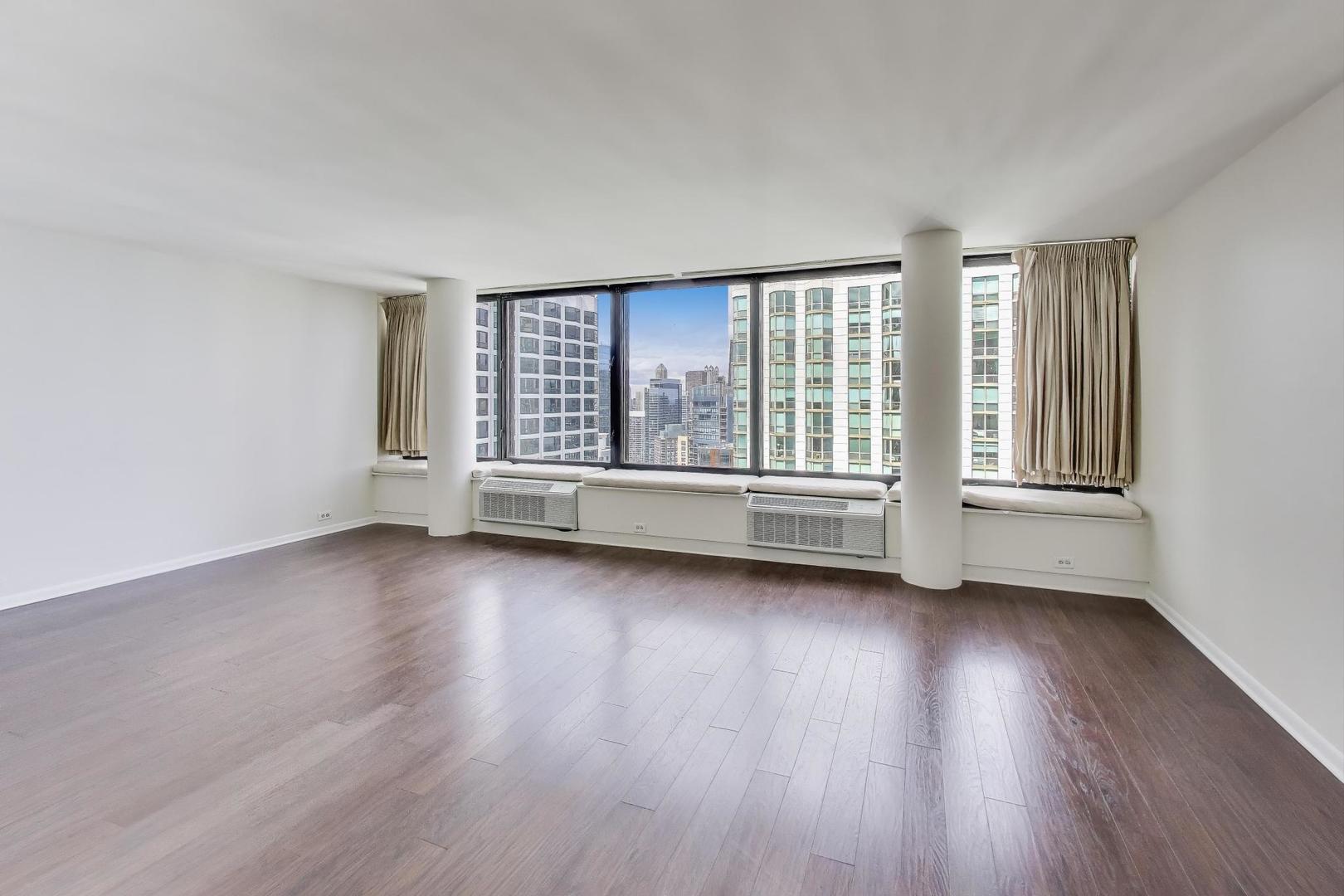 155 N Harbor Drive 5107