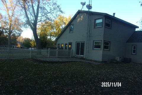 Tiny photo for 101 S Voss Grove, Martinton, IL 60951 (MLS # 12510480)