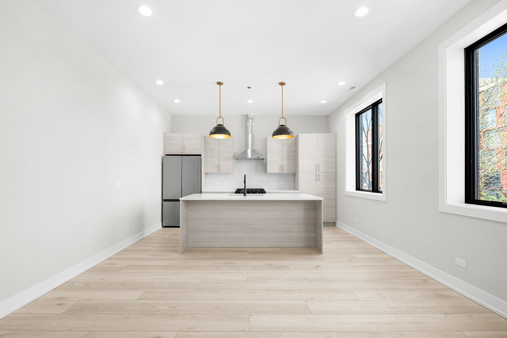 1331 W Taylor Street 3W