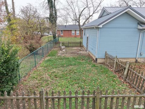 Tiny photo for 1206 S MAIN Street, Benton, IL 62812 (MLS # EB460619)