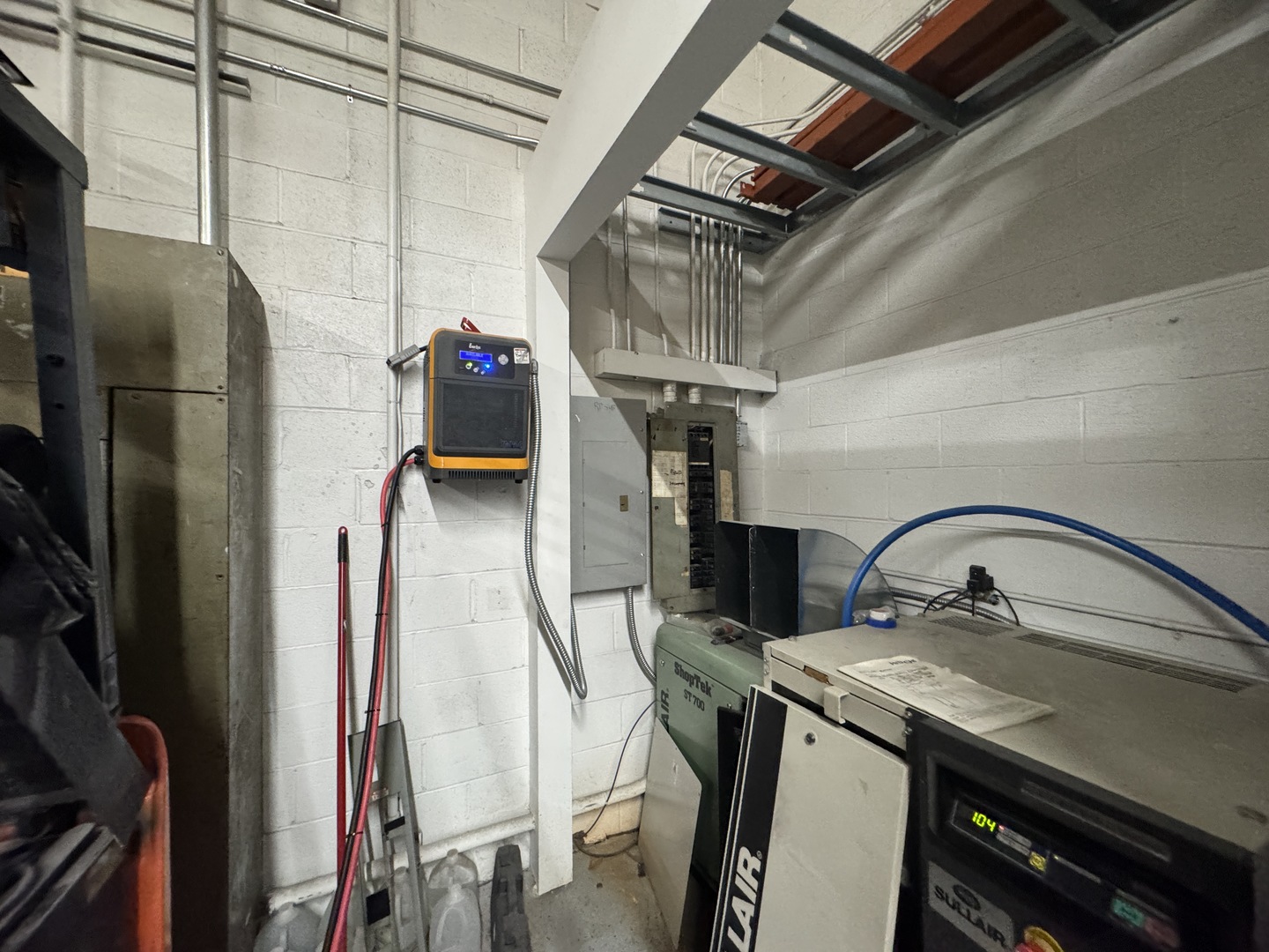 1765 W Cortland Court L