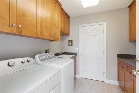 Tiny photo for 2309 Larkdale Drive, Glenview, IL 60025 (MLS # 12754631)