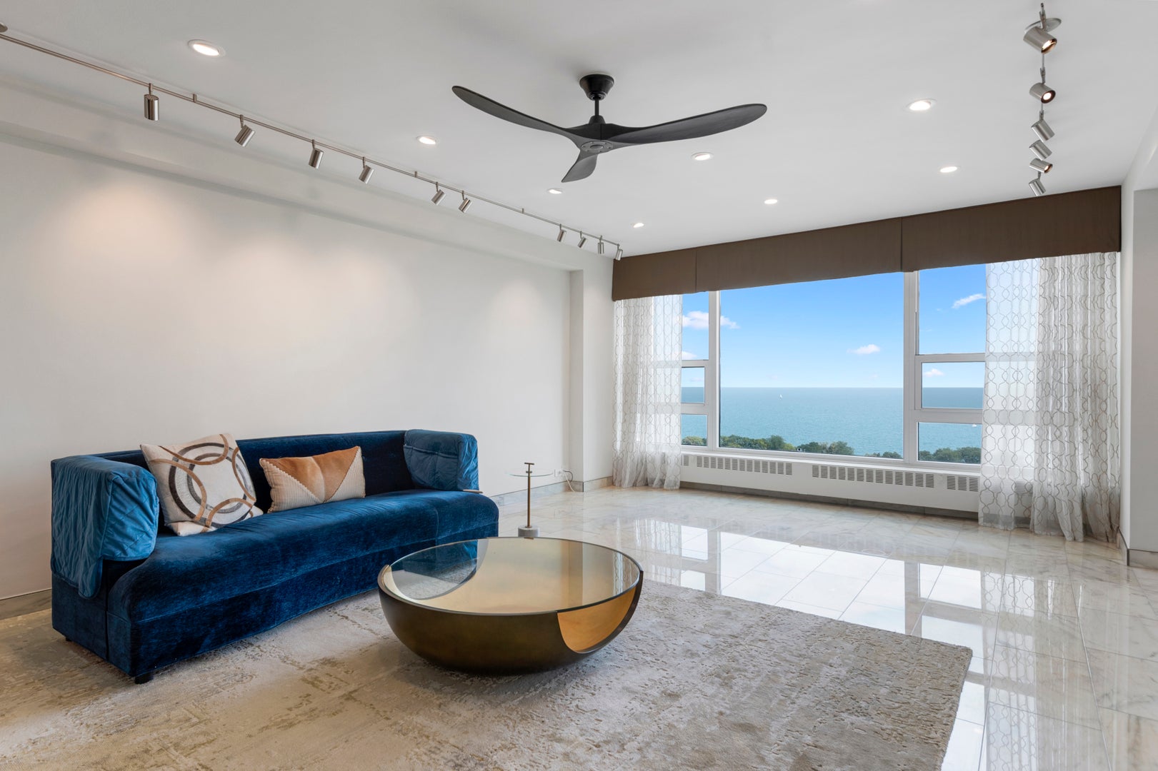 3180 N Lake Shore Drive 17F