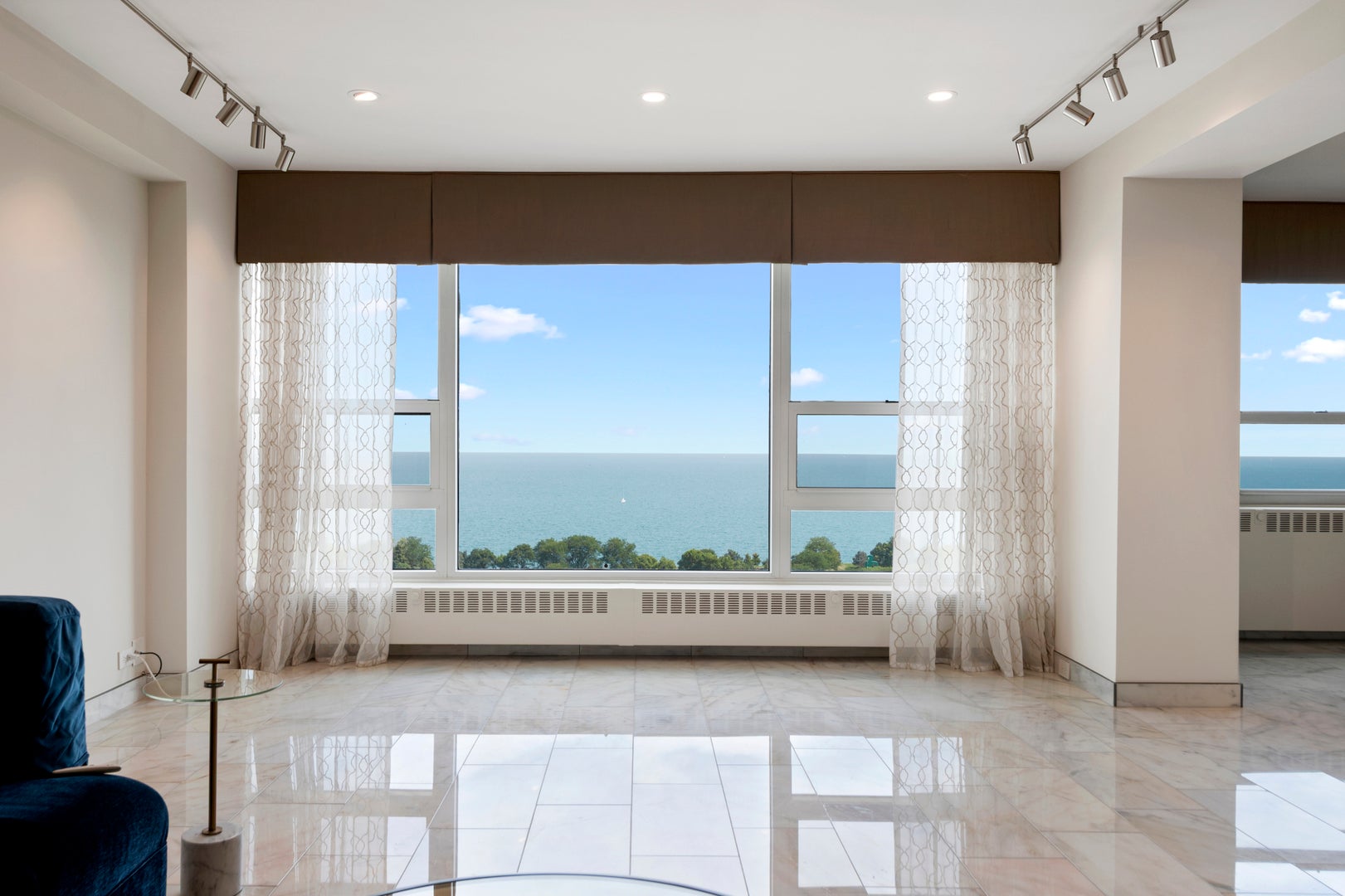 3180 N Lake Shore Drive 17F