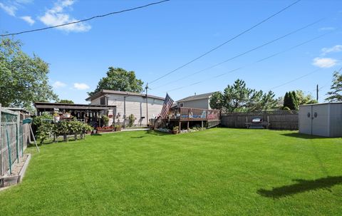 Tiny photo for 3216 Emerald Avenue, Steger, IL 60475 (MLS # 12461177)