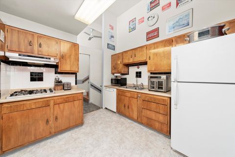 Tiny photo for 3216 Emerald Avenue, Steger, IL 60475 (MLS # 12461177)