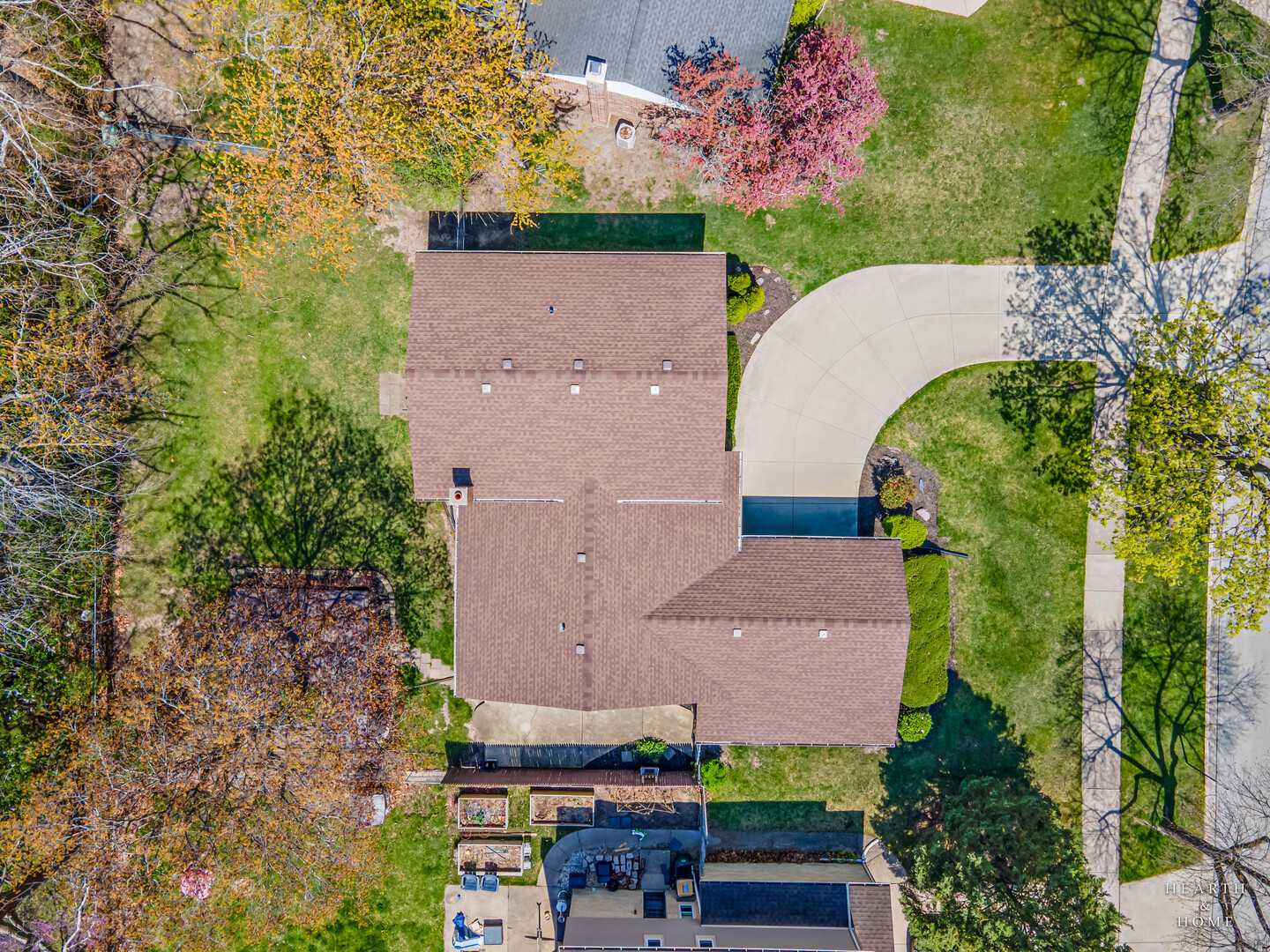 2806 N Dryden Place