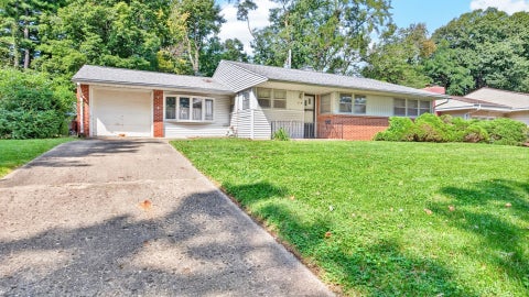 Tiny photo for 10 Walker Drive, Bloomington, IL 61701 (MLS # 12744345)