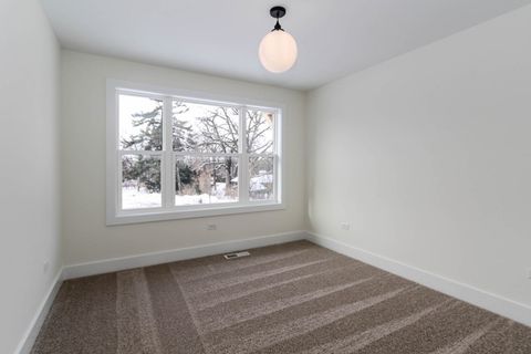 Tiny photo for 313 Lincoln Street, Schaumburg, IL 60194 (MLS # 12348327)