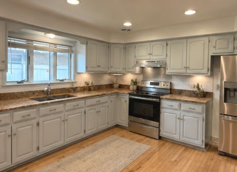 Tiny photo for 910 Catherine Street, Joliet, IL 60435 (MLS # 12654434)