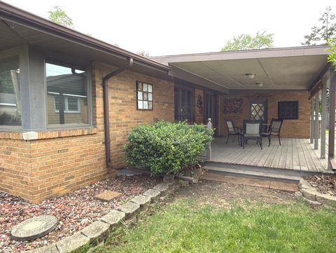 Tiny photo for 910 Catherine Street, Joliet, IL 60435 (MLS # 12654434)