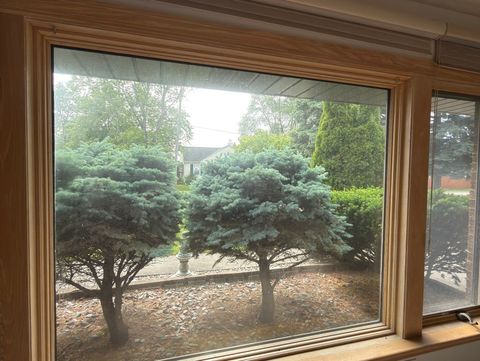 Tiny photo for 910 Catherine Street, Joliet, IL 60435 (MLS # 12654434)