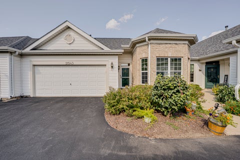 Photo of 21543 Wolf Lake Way, Crest Hill, IL 60403 (MLS # 12745113)