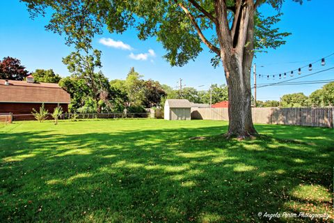 Tiny photo for 1607 Lakeland Avenue, McHenry, IL 60050 (MLS # 12489768)
