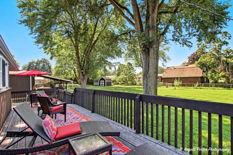 Tiny photo for 1607 Lakeland Avenue, McHenry, IL 60050 (MLS # 12489768)