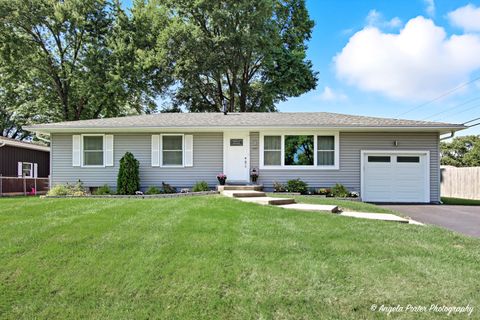 Photo of 1607 Lakeland Avenue, McHenry, IL 60050 (MLS # 12489768)