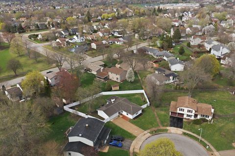 Tiny photo for 1198 ARROWWOOD Court, Aurora, IL 60504 (MLS # 12621563)