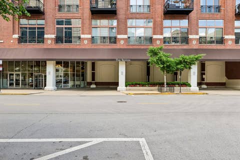 Tiny photo for 360 W Illinois Street #308, Chicago, IL 60654 (MLS # 12669878)