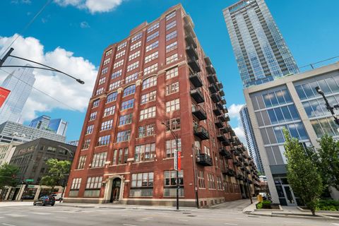 Tiny photo for 360 W Illinois Street #308, Chicago, IL 60654 (MLS # 12669878)
