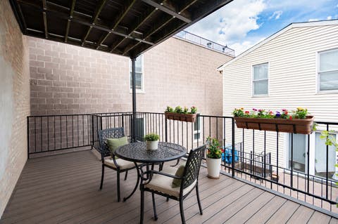 Tiny photo for 1445 N MOHAWK Street #2, Chicago, IL 60610 (MLS # 12666784)