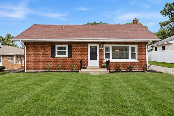 22 55TH ST, DOWNERS GROVE, IL 60515 - Image e9d0f2f62e3dc84fb5ae2a85cea353d7/3969075286