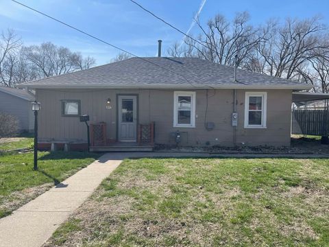 Photo of 1324 Mary Avenue, Rock Falls, IL 61071 (MLS # 12606611)