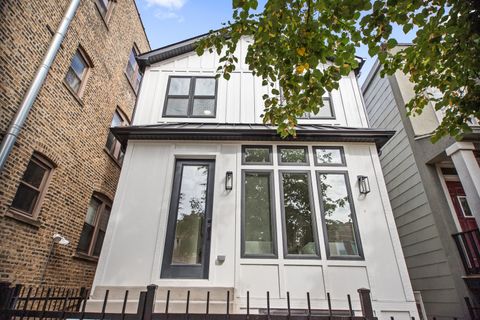 Tiny photo for 3430 W Lyndale Street, Chicago, IL 60647 (MLS # 12516486)