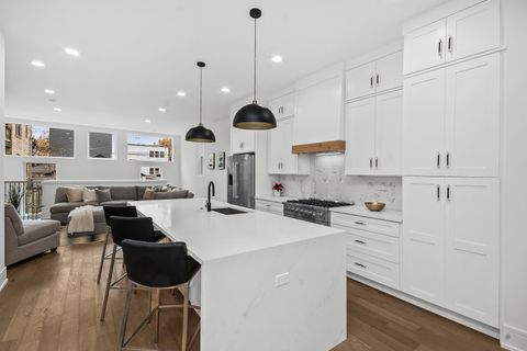 Tiny photo for 3430 W Lyndale Street, Chicago, IL 60647 (MLS # 12516486)