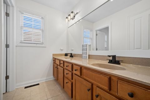 Tiny photo for 5235 GREENSHIRE Circle, Lake In The Hills, IL 60156 (MLS # 12656278)