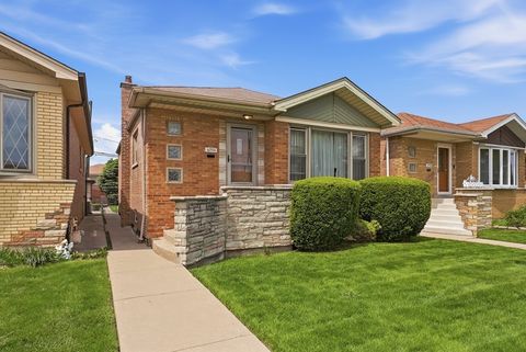 Tiny photo for 6354 S Austin Avenue, Chicago, IL 60638 (MLS # 12643328)
