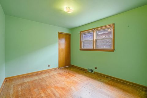 Tiny photo for 6354 S Austin Avenue, Chicago, IL 60638 (MLS # 12643328)