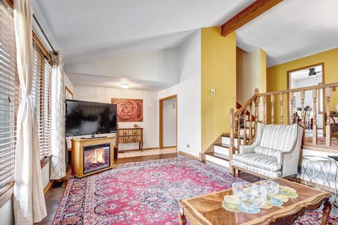 Tiny photo for 6732 W 113th Place, Worth, IL 60482 (MLS # 12556174)