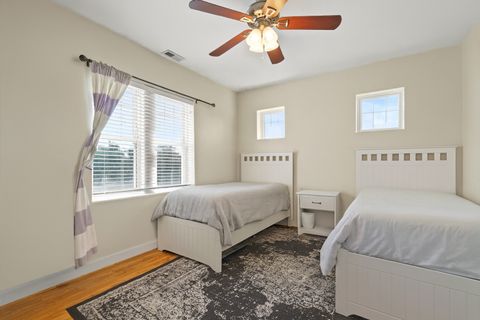 Tiny photo for 6401 W 23rd Street #5, Berwyn, IL 60402 (MLS # 12472309)