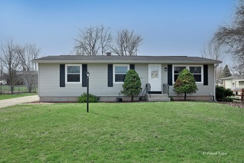 Photo of 2411 W Lincoln Road, McHenry, IL 60051 (MLS # 12615994)