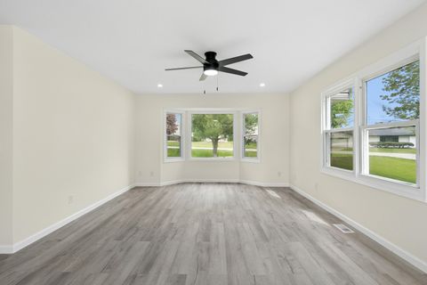 Tiny photo for 645 Suncrest Court, Sherrard, IL 61281 (MLS # 12631477)