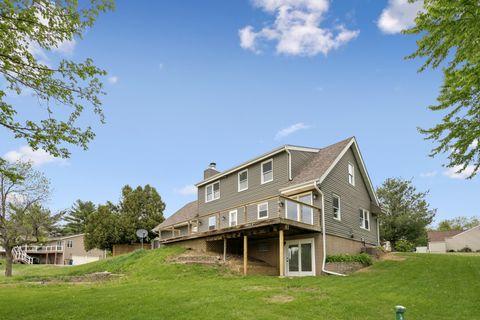 Tiny photo for 645 Suncrest Court, Sherrard, IL 61281 (MLS # 12631477)