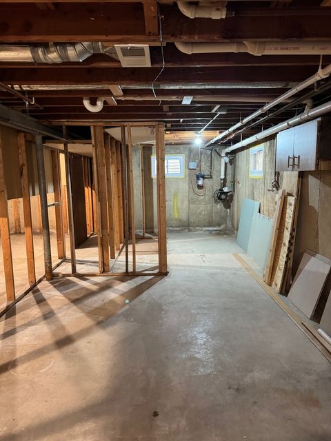 Tiny photo for 381 W Millers Road, Des Plaines, IL 60016 (MLS # 12559113)