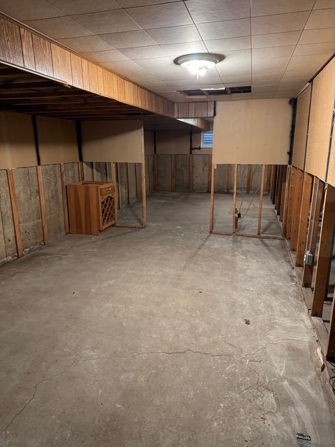 Tiny photo for 381 W Millers Road, Des Plaines, IL 60016 (MLS # 12559113)