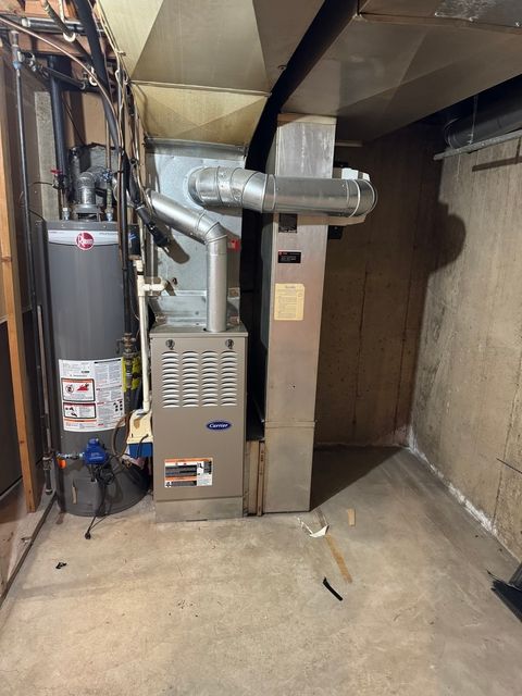 Tiny photo for 381 W Millers Road, Des Plaines, IL 60016 (MLS # 12559113)