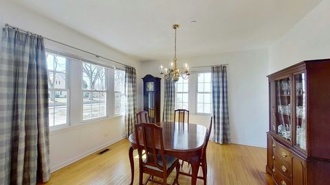 Tiny photo for 418 E Hillside Avenue, Barrington, IL 60010 (MLS # 12580086)