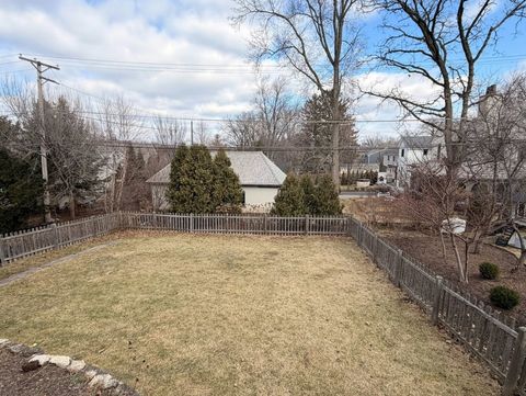 Tiny photo for 418 E Hillside Avenue, Barrington, IL 60010 (MLS # 12580086)