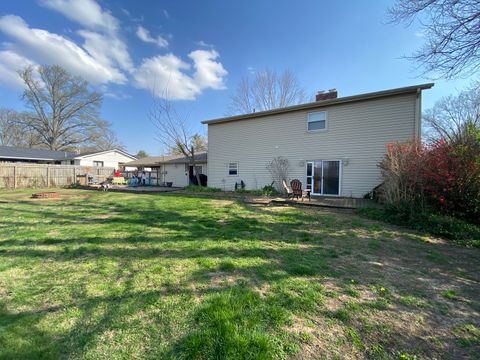 Tiny photo for 1230 E Calumet Street, Centralia, IL 62801 (MLS # 12604920)