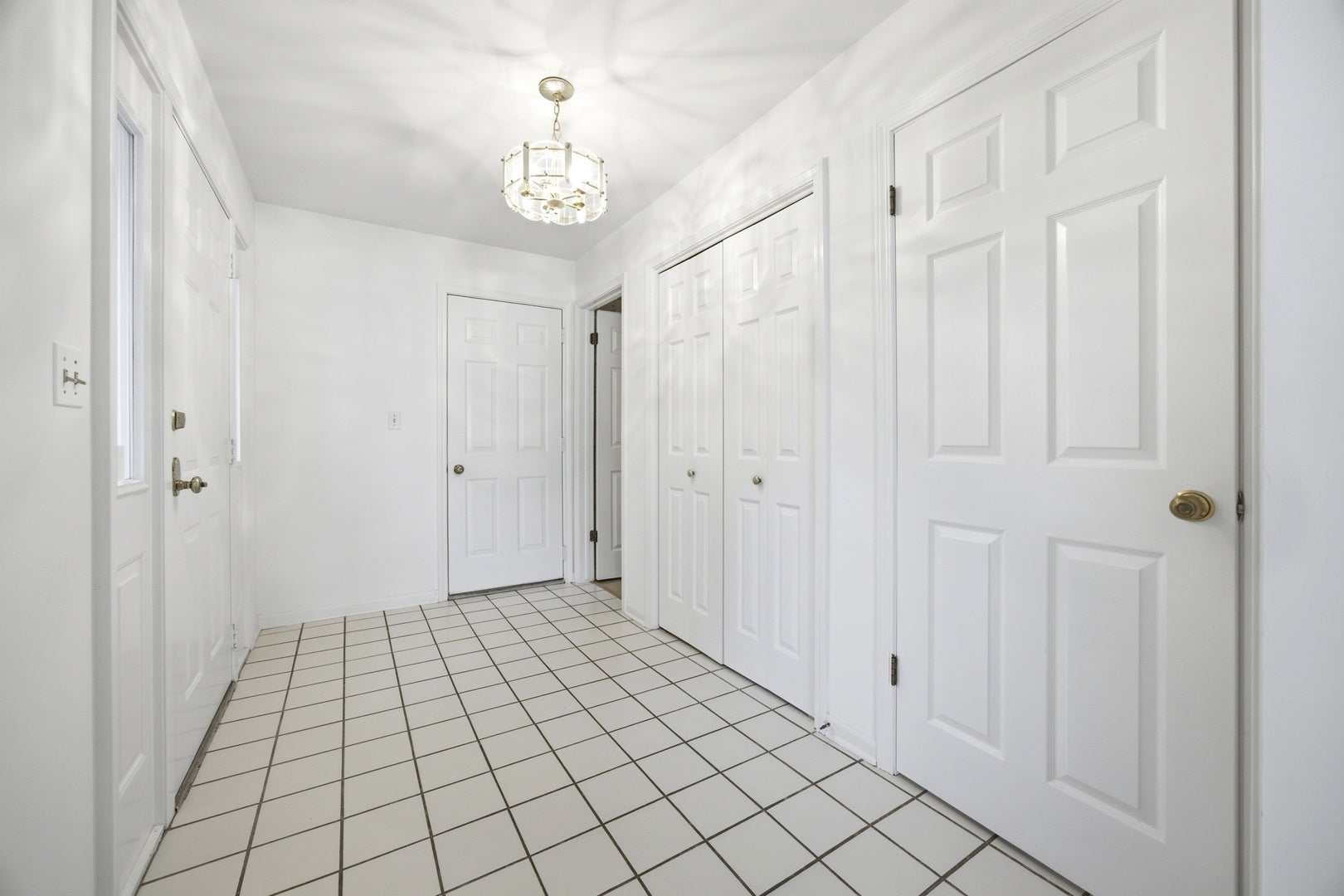 1393 Shire Circle 2