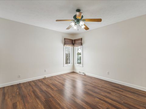 Tiny photo for 590 Brentwood Road, Machesney Park, IL 61115 (MLS # 12596483)