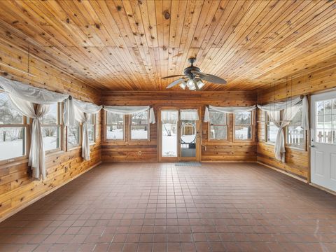 Tiny photo for 590 Brentwood Road, Machesney Park, IL 61115 (MLS # 12596483)