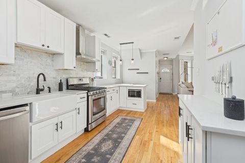 Tiny photo for 2427 N Seminary Avenue #1, Chicago, IL 60614 (MLS # 12672977)