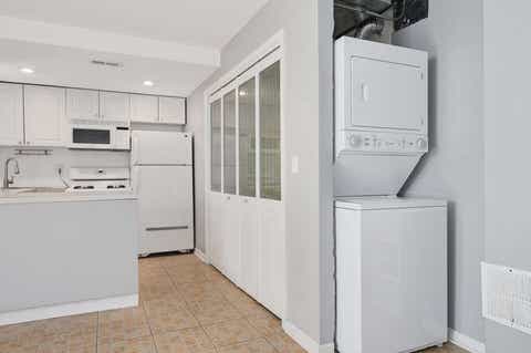 Tiny photo for 2833 N Francisco Avenue, Chicago, IL 60618 (MLS # 12735522)