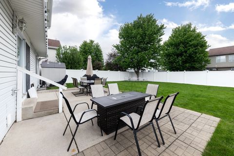 Tiny photo for 2516 Oasis Drive, Plainfield, IL 60586 (MLS # 12695042)