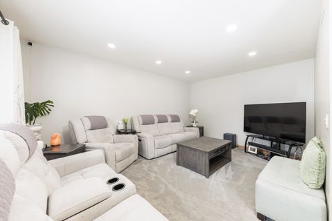 Tiny photo for 2516 Oasis Drive, Plainfield, IL 60586 (MLS # 12695042)